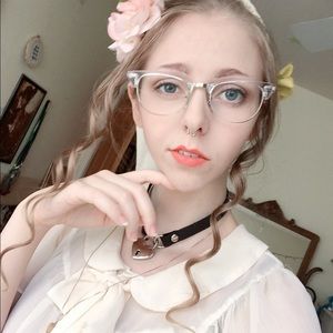 Meet your Posher, Alida